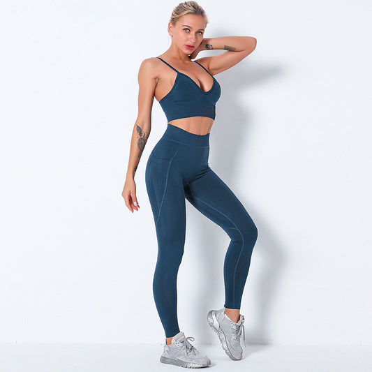 Knitted seamless Legging + Bra