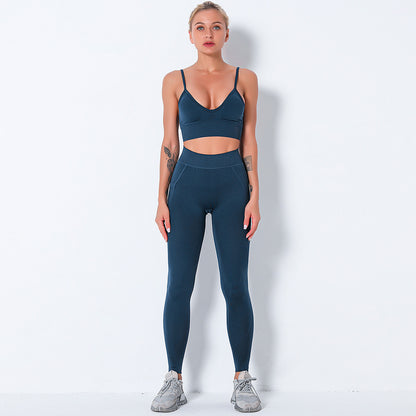 Knitted seamless Legging + Bra